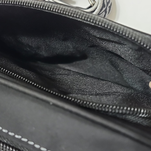 EUC Sakroots WESTWOOD Crossbody - Picture 7 of 8